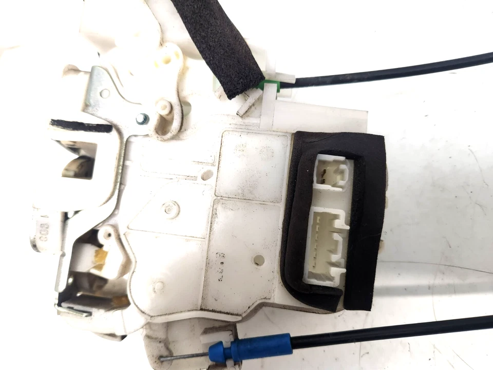 Actuador de pestillo de puerta trasera para conductores izquierdos Subaru Impreza WRX 2009-14 OEM 61035FG210 Foto 4 de 4