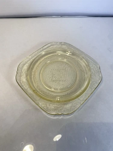 Vintage Depression Glass Yellow Amber Federal Glass Madrid 6" Bread Plate