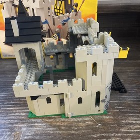 Lego Castle 6074 Black Falcons Fortress, Complete with Instructions & Box