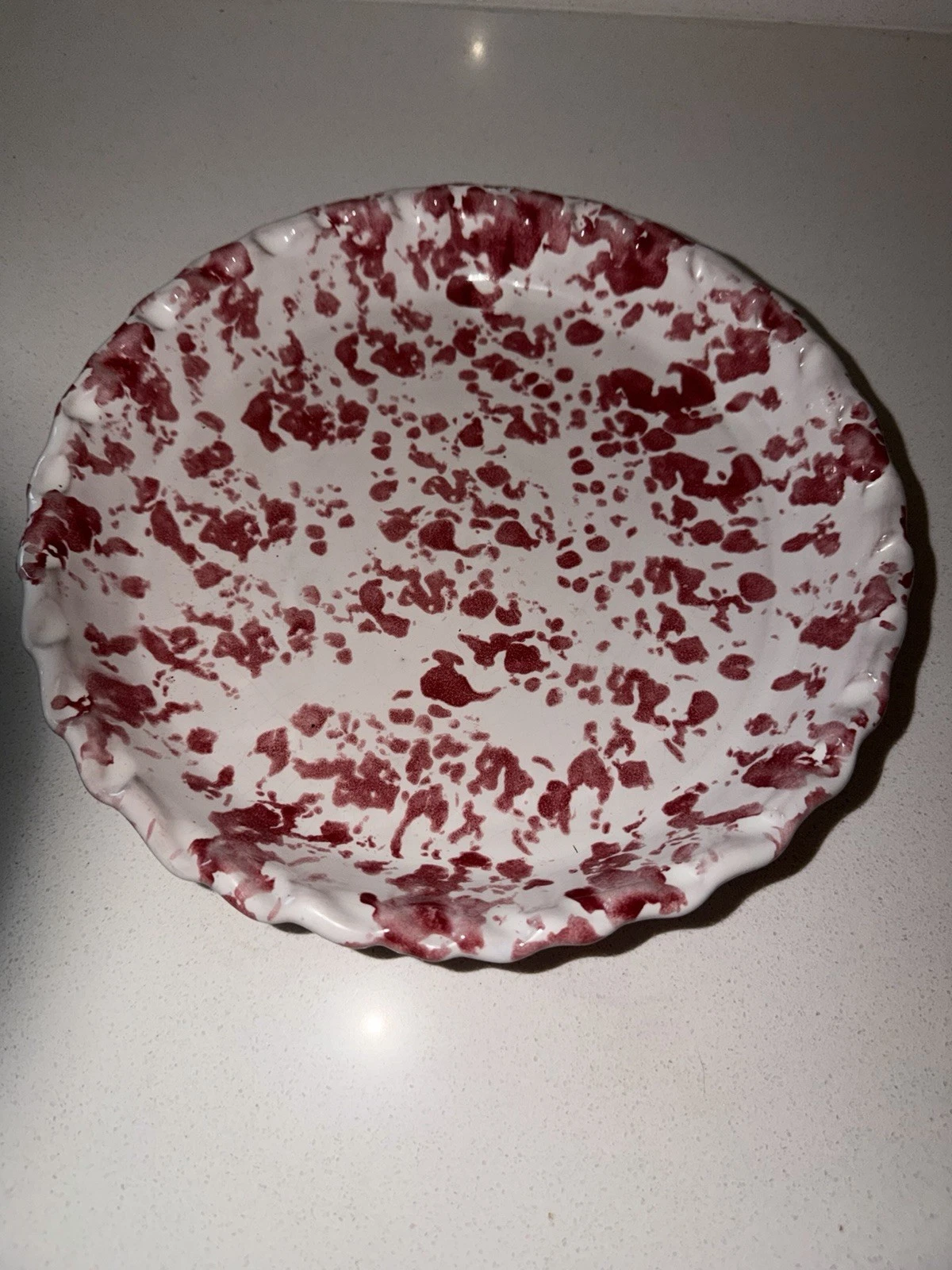 Bybee Kentucky Mauve & White Spongeware Fluted Pottery Pie Plate Vintage Signed