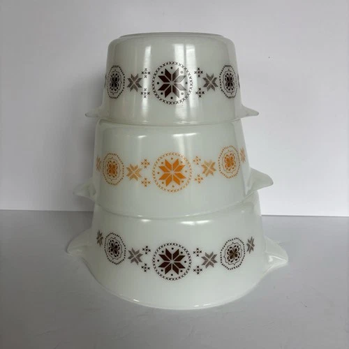 Pyrex 473 -475 B Town and Country Brown Snowflake Quart Oval Casserole Dish Bowl