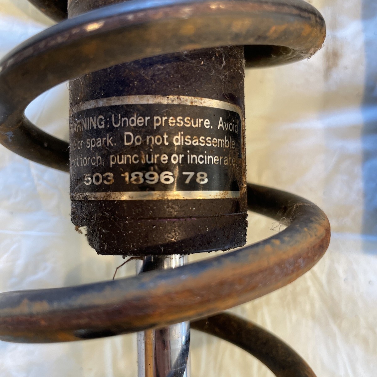 2001 Ski-doo Mxz 600 Zx Rear Suspension Center Track Shock 758 | eBay
