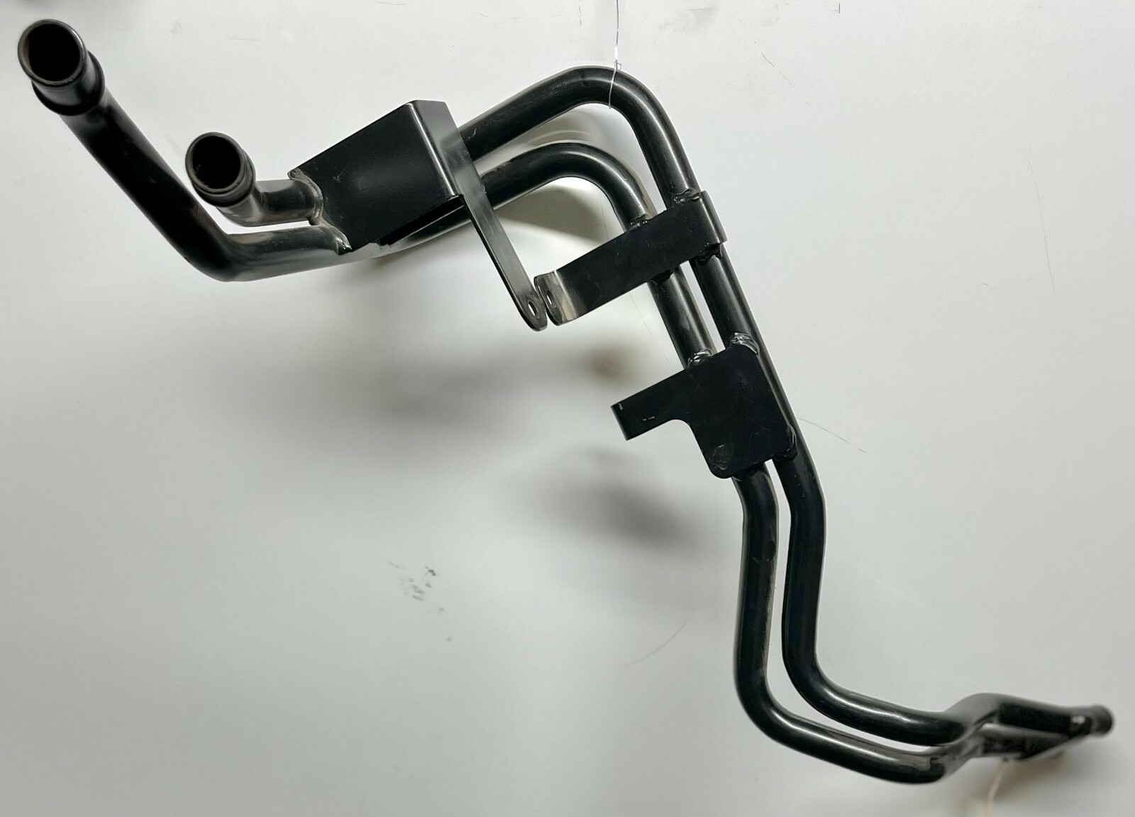 82381961 GENUINE VOLVO HEATER PIPE OEM - NEW | eBay