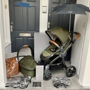egg pram forest green