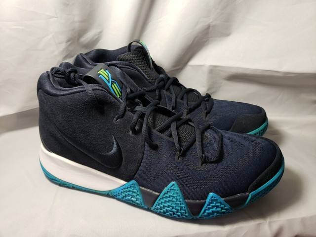 men's kyrie 4