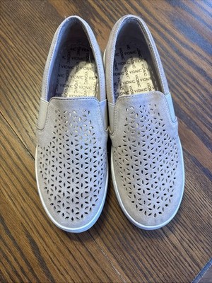Vionic Kani Slip On  tan Women's  Perforated Leather Casual**missing insoles