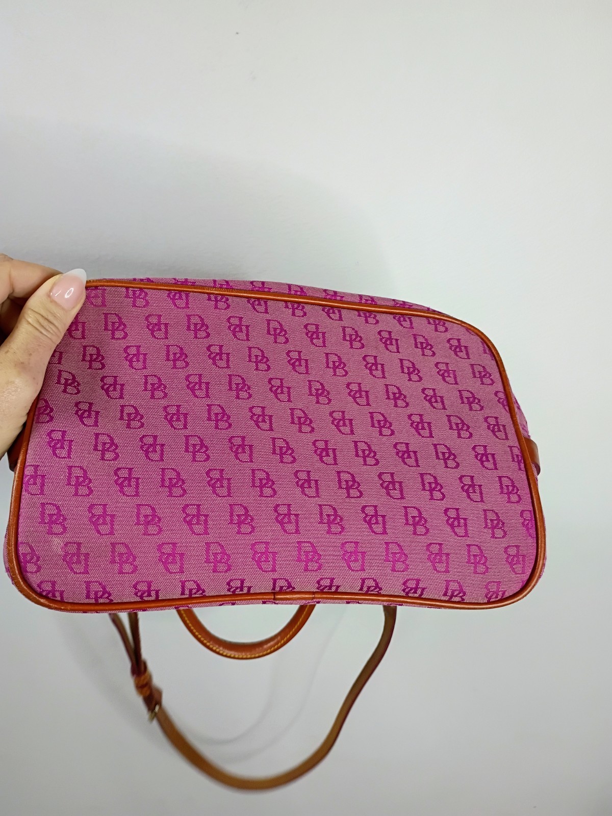 Dooney & Bourke Fairview Drawstring Bucket Bag Cr… - image 5