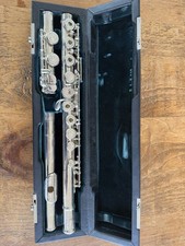 Azumi AZ000RE Flute With Silver Altus Head Joint