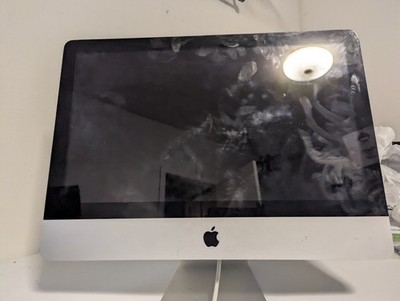 iMac 2011 21.5'' Desktop Used Works Missing Camera Read