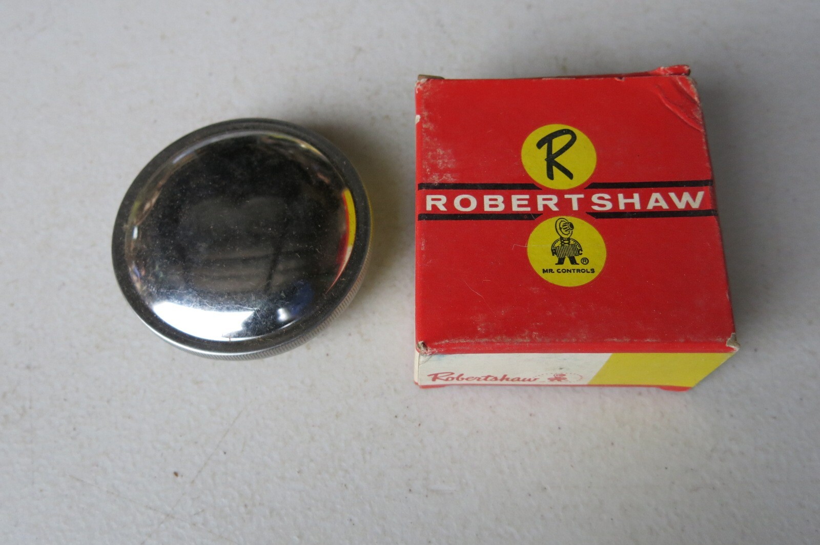Vintage Robertshaw RG22E Fuel Gas Cap fits Lincoln Chrysler Edsel