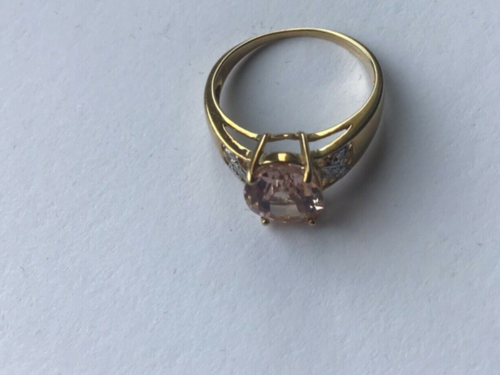 Precioso solitario de morganita de 2,14 quilates con detalles de diamantes engarzado en oro de 9 k - Imagen 4 de 4
