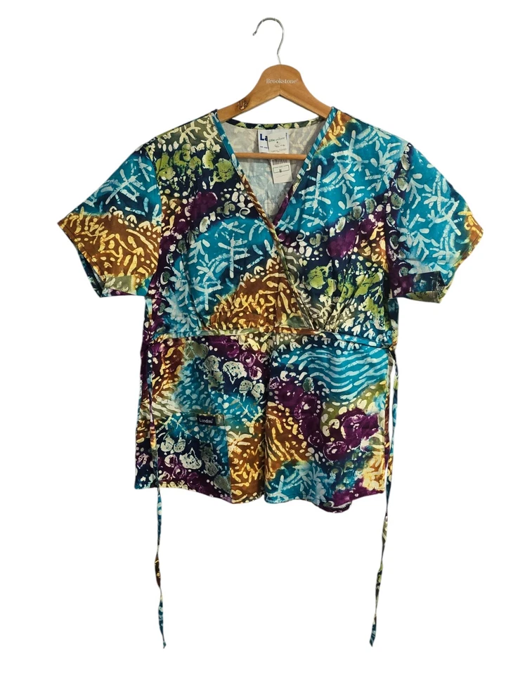 Landau Medium Women's Multicolor/Abstract Print V Neck Short Sleeved Scrub NWT - Image 3 of 4