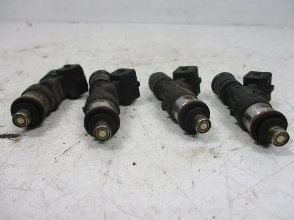 Juego de 4 inyectores de combustible para Ford Fiesta Foto 2 de 4