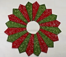 SWIRLS OF SILVER & GOLD FOR THE HOLIDAYS DRESDEN CIRCLES