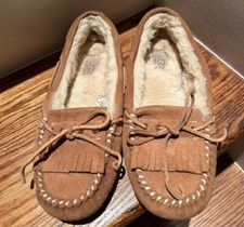 Ugg Women's Chestnut Mocassins Size 6