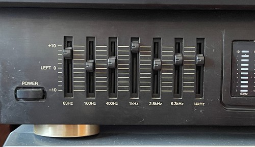 Eqalizer Hi-Fi Soundwave Q-1300 7 Band Graphic Spectrum Analyzer Zustand gut - Bild 4 von 7