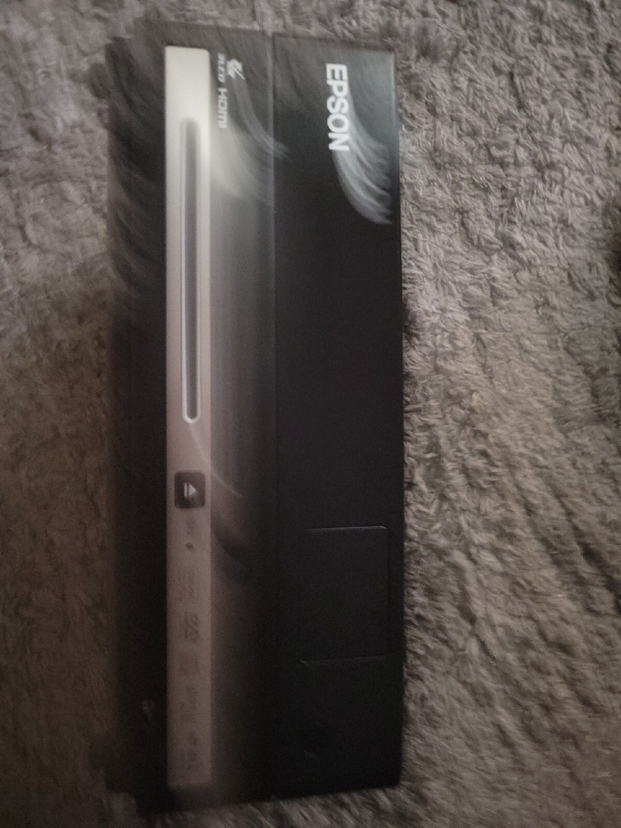 Epson エプソン　DVDプレイヤー付　LCDプロジェクター　H319A Epson LCD Projector H319A With DvD Player V067 | eBay