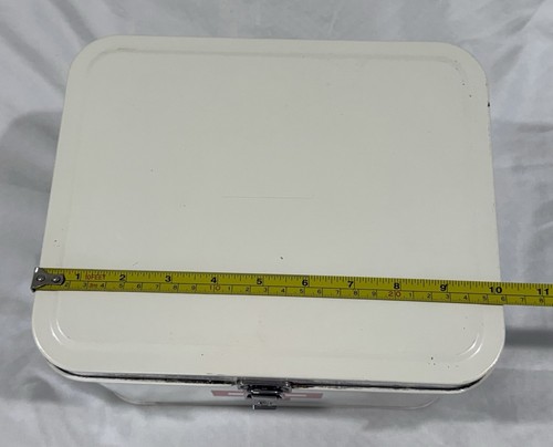 Vintage Red Cross White Metal First Aid Kit Removeable Draw Latch Handle - Picture 20 of 22