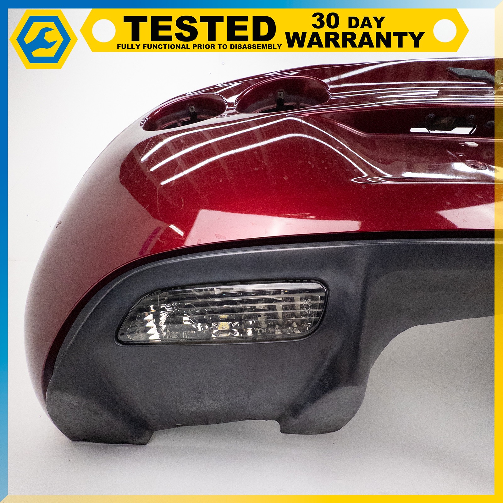 05-13 CHEVROLET CORVETTE C6 REAR BUMPER COVER ASSEMBLY BACK UP LAMP RED OEM