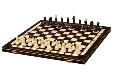 Schachspiel Capablanca 100 Spielfeldern mit neuen Figuren Erzbischof & Kanzler