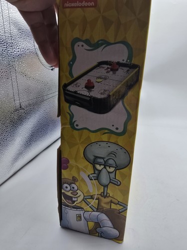 New Nickelodeon Spongebob Squarepants Bikini Bottom Air Hockey Table - Picture 4 of 14
