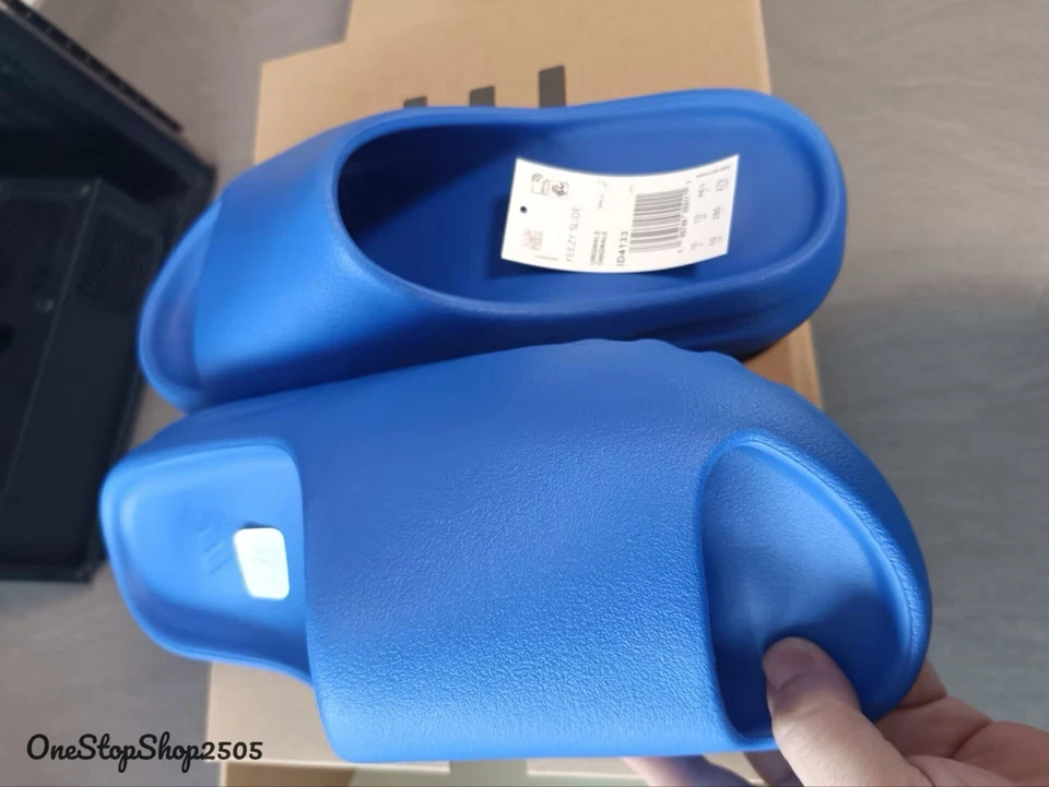 Sandalias Yeezy "Azure" talla 9 para hombre Foto 4 de 4