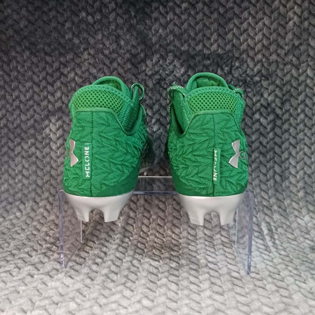 Under Armour UA Spotlight 4 MC Men Football Cleats Silver 