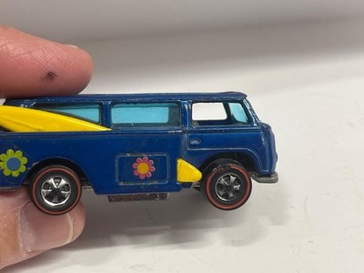 フォルクスワーゲン・ビーチボム Volkswagen Beach Bomb w/ Boards & Button Blue 1969 Hot Wheels
