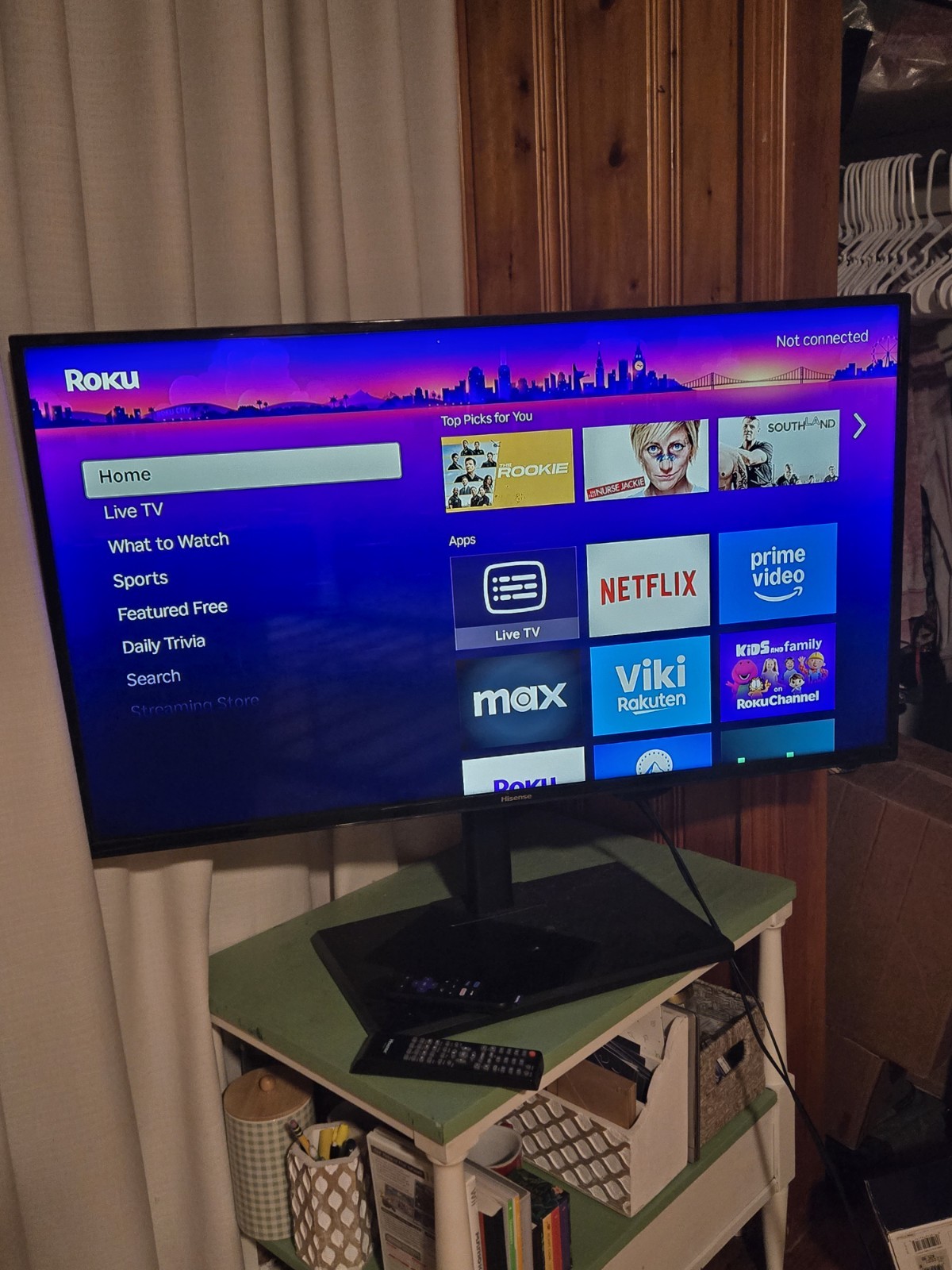 35 Inch Hisense Tv With Remote Control, Power Cord, Tv Stand