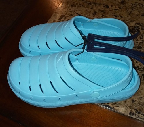 Clogs Girls sandals shoes Size 5 rugged shark blue washable - Picture 3 of 6