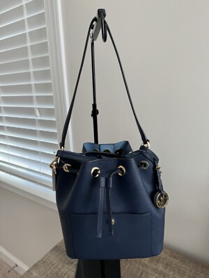 NWT Michael Kors Greenwich Navy/Sky Leather Bucket Bag Shoulder