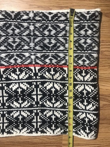 GAP RETRO 2013 BLACK & WHITE FAIR ISLE WINTER SWEATER / INFINITY TUBE KNIT SCARF - Picture 6 of 9