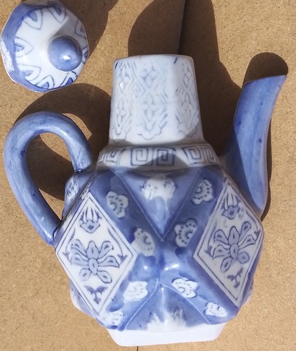 Vintage old Antique Retro Blue & White China Tea Pot 8" inches tall Chinese - Picture 4 of 8
