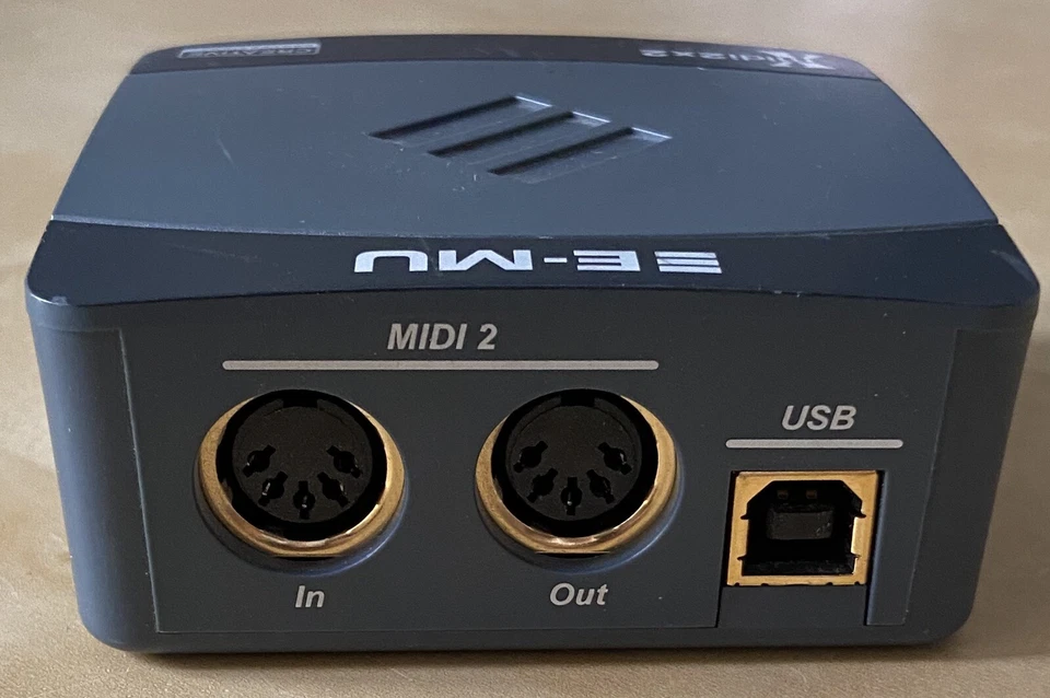 CREATIVE EM-U XMIDI 2X2 USB MIDI Interface Studio Recording Equipment EM8750 - Image 2 of 4