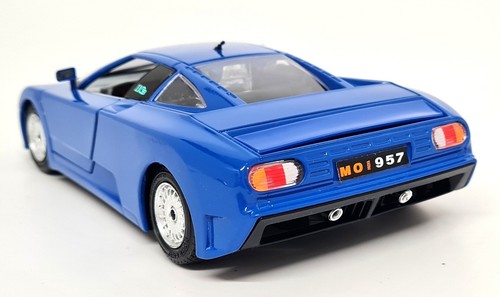Burago 1/24 Bugatti EB110 Blue 90s Supercar Diecast Scale Model Car - Picture 6 of 6