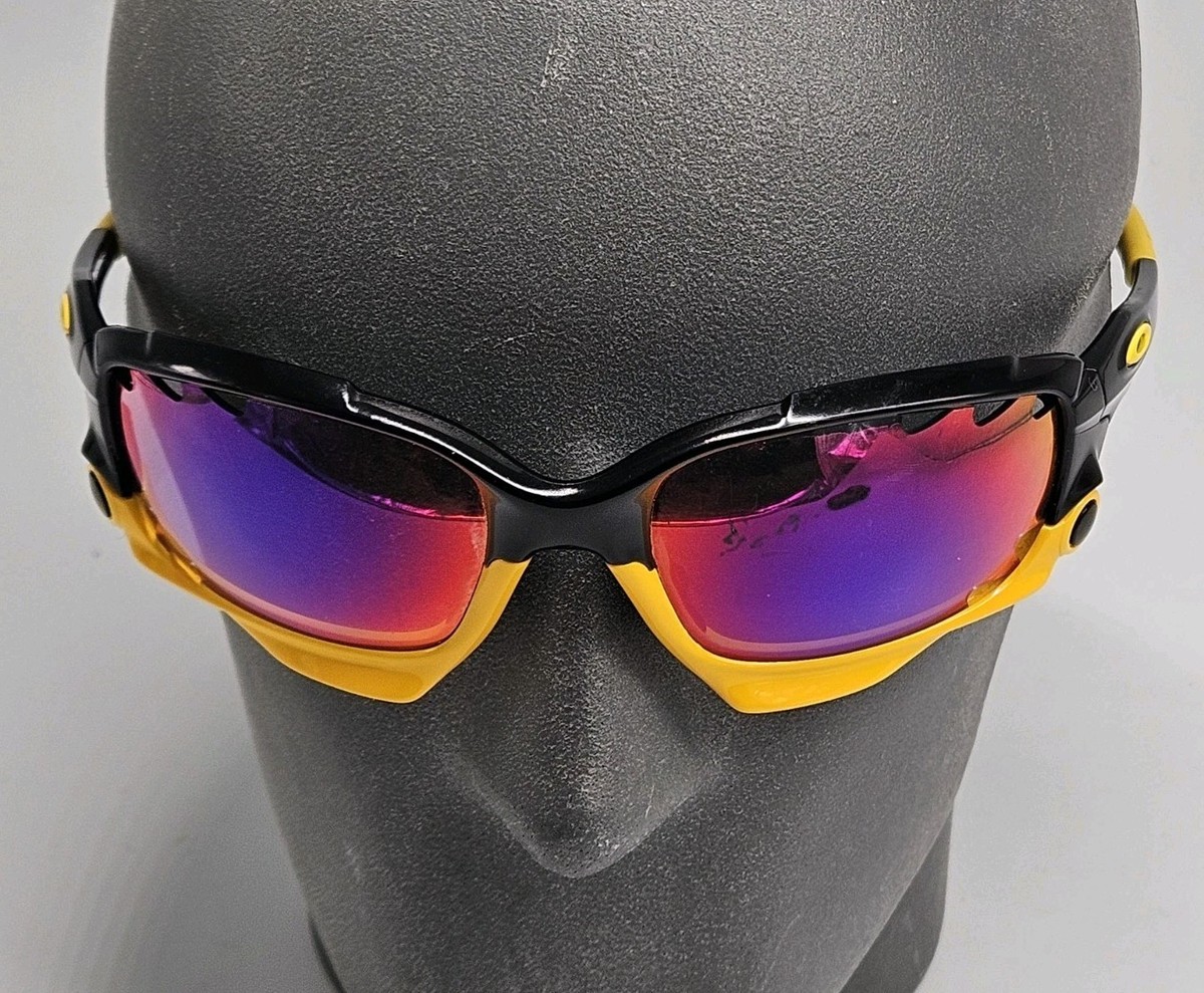 【オークリー】OAKLEY JAWBONE LIVESTRONGモデル OAKLEY JAWBONE YELLOW BLACK LIVESTRONG BLACK IRIDIUM VENTED