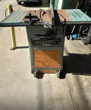 Delta tablesaw - working condition LOCAL PICK UP ONLY!!!!
