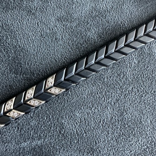 David Yurman Chevron Woven Bracelet w/ Black Titanium & White Diamonds - RARE - Picture 8 of 18