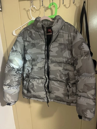 Doudoune camouflage réfléchissante suprême FW18 rare vintage homme taille M