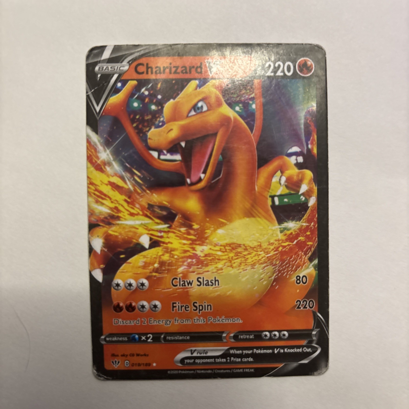2020 Pokemon SWSH Darkness Ablaze Charizard V #019/189