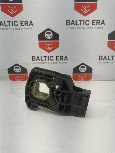 BMW 1 F20 Kühlerhalter 17117575248 7575248 3.00 Petrol 2014 31524834