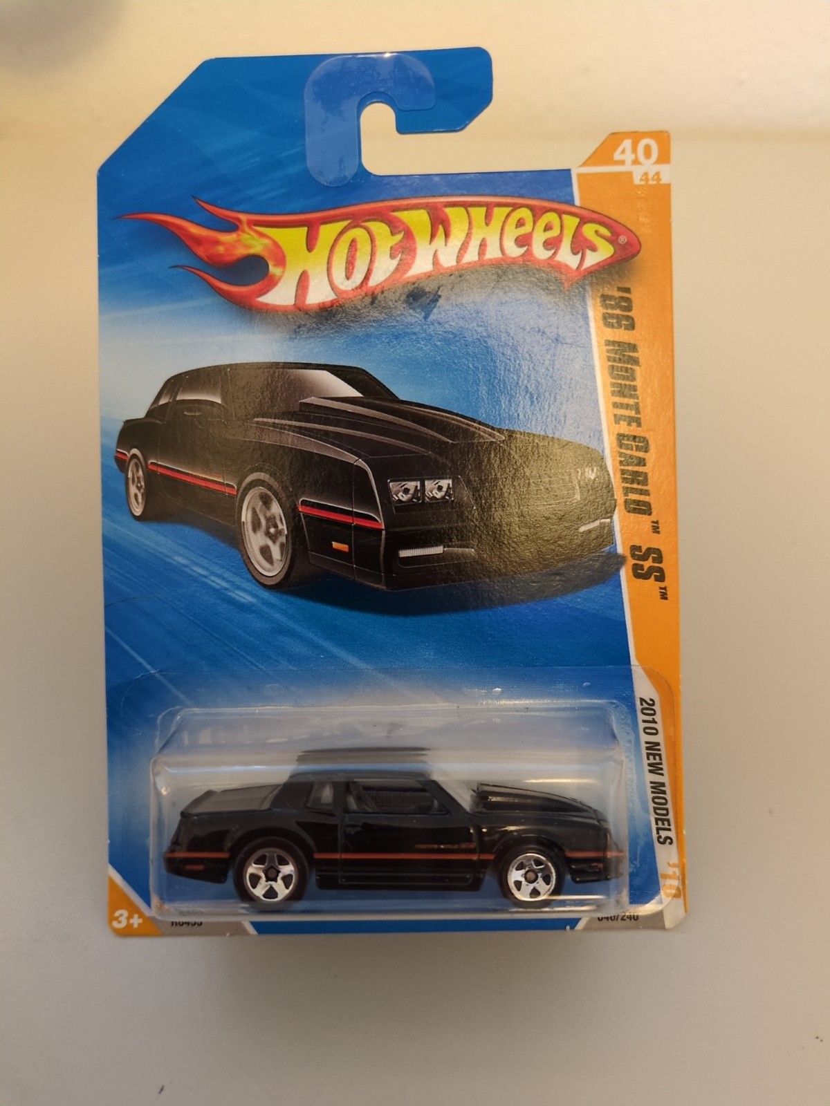 Hot Wheels 2010 New Models '86 Monte Carlo SS Black 