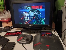 Atari Jaguar Console Lot, 2x Controllers, and Games, including Alien vs Predator
