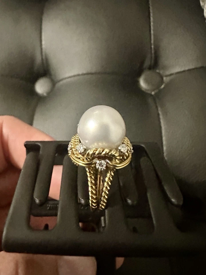 Anel vintage personalizado 14 K pérola 12,27 mm com 8 diamantes 0,25 quilates. Tamanho 7 - Imagem 2 de 4