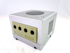 Nintendo GameCube silber,japanische Version (NTSC-J,JPN) funktionstüchtig