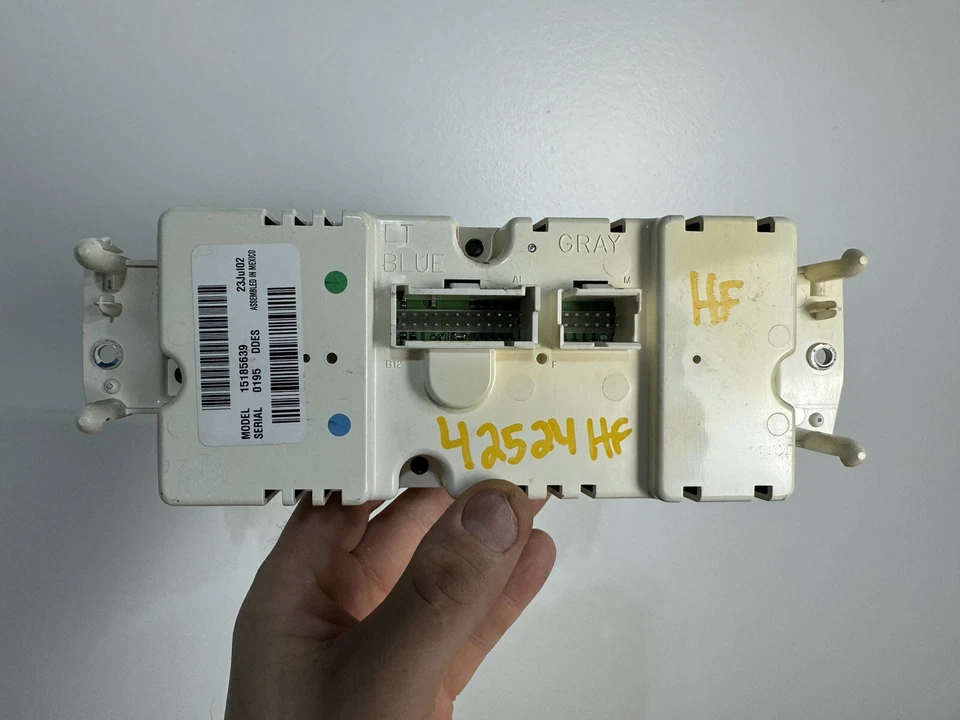 03-06 Silverado Sierra Yukon Tahoe Avalance Climatizador Suburbano 15185639 Foto 3 de 4