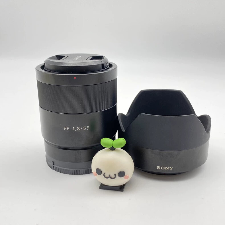 Sony Sonnar T* FE 55mm f/1.8 ZA Carl Zeiss Lens SEL55F18Z 95 Sony Sonnar T* FE 55mm f/1.8 ZA Carl Zeiss Lens SEL55F18Z 95