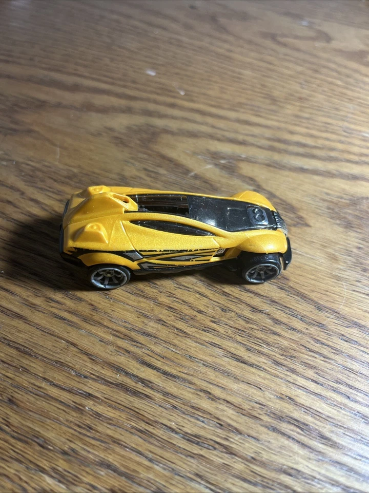 Автомобили Hot Wheels Acceleracers Silencerz Accelium отдельно Малайзия - Изображение 3 из 4