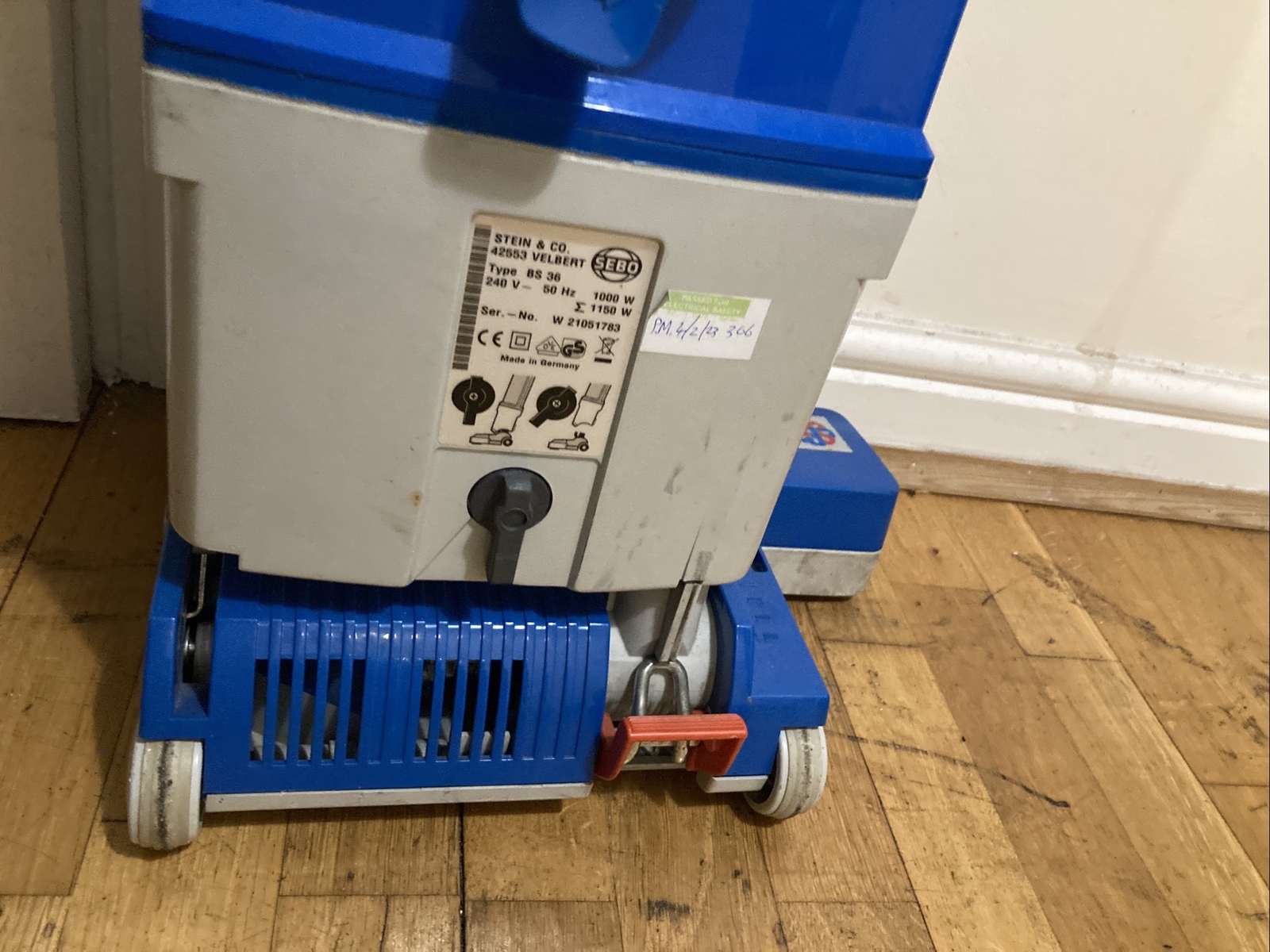 USED Sebo BS36 Comfort Upright Industrial Cleaner Commercial Vacuum 5057726029315 eBay