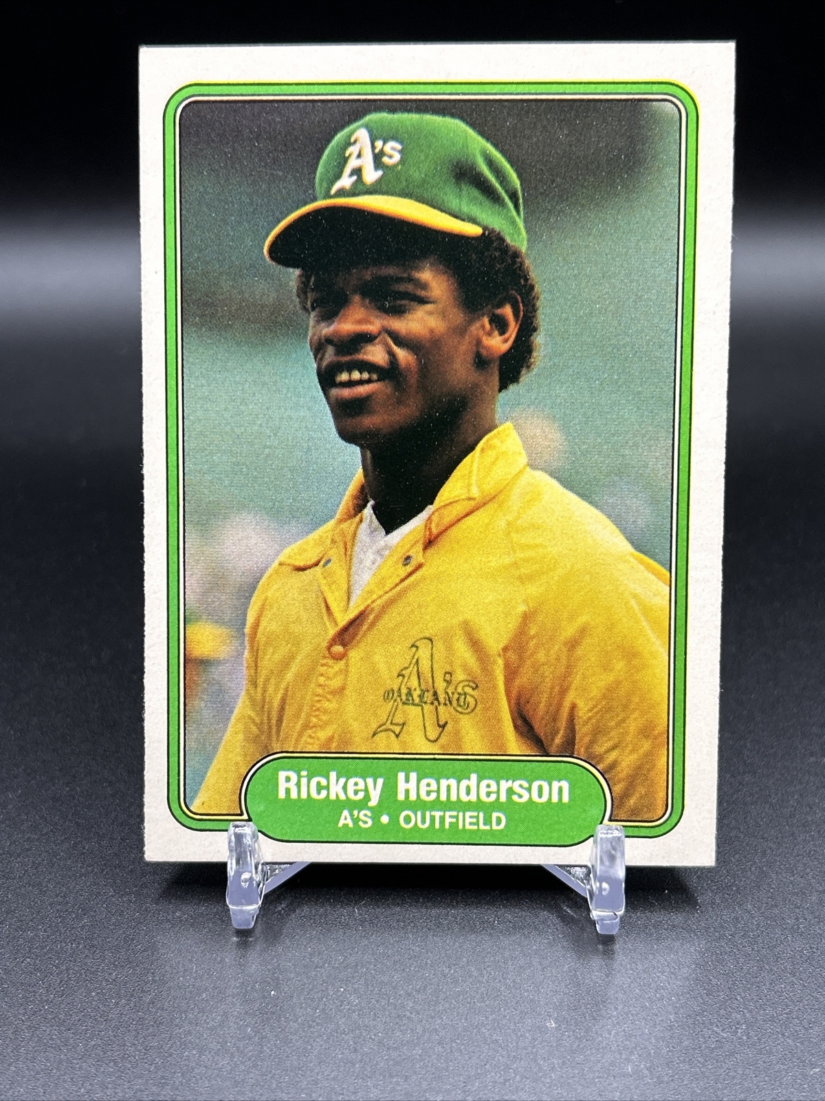 1982 Fleer #92 Rickey Henderson Oakland Athletics (HOF) GOAT